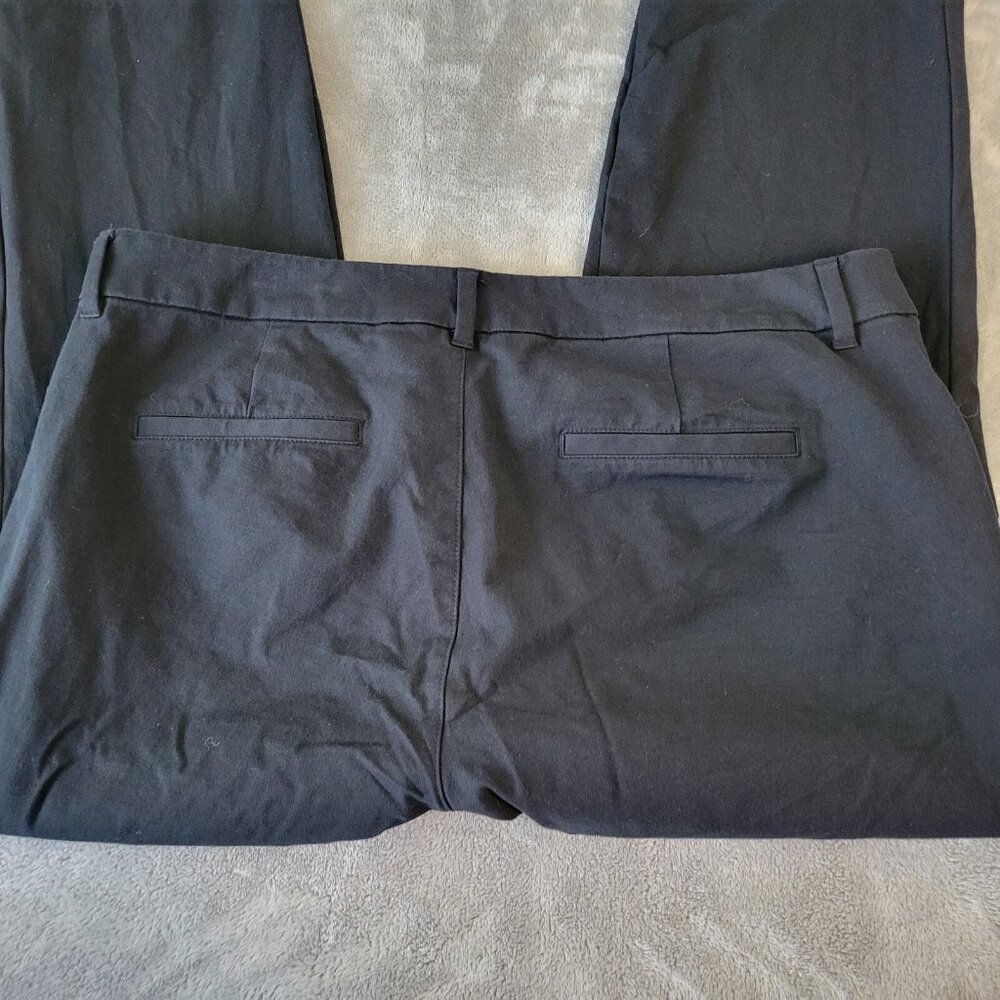 Old Navy Women's Plus 20 Pixie High Rise Capri Pants Black Cotton Elastic CAP41E - Picture 6 of 9